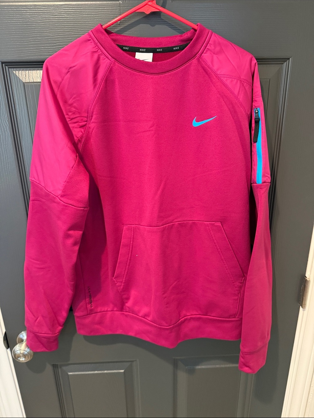 Nike Men’s Therma Fit crew neck sweatshirt